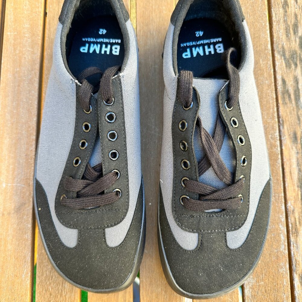 Bohempia Felix Barefoot Sneakers size 42 NIB Minimalist